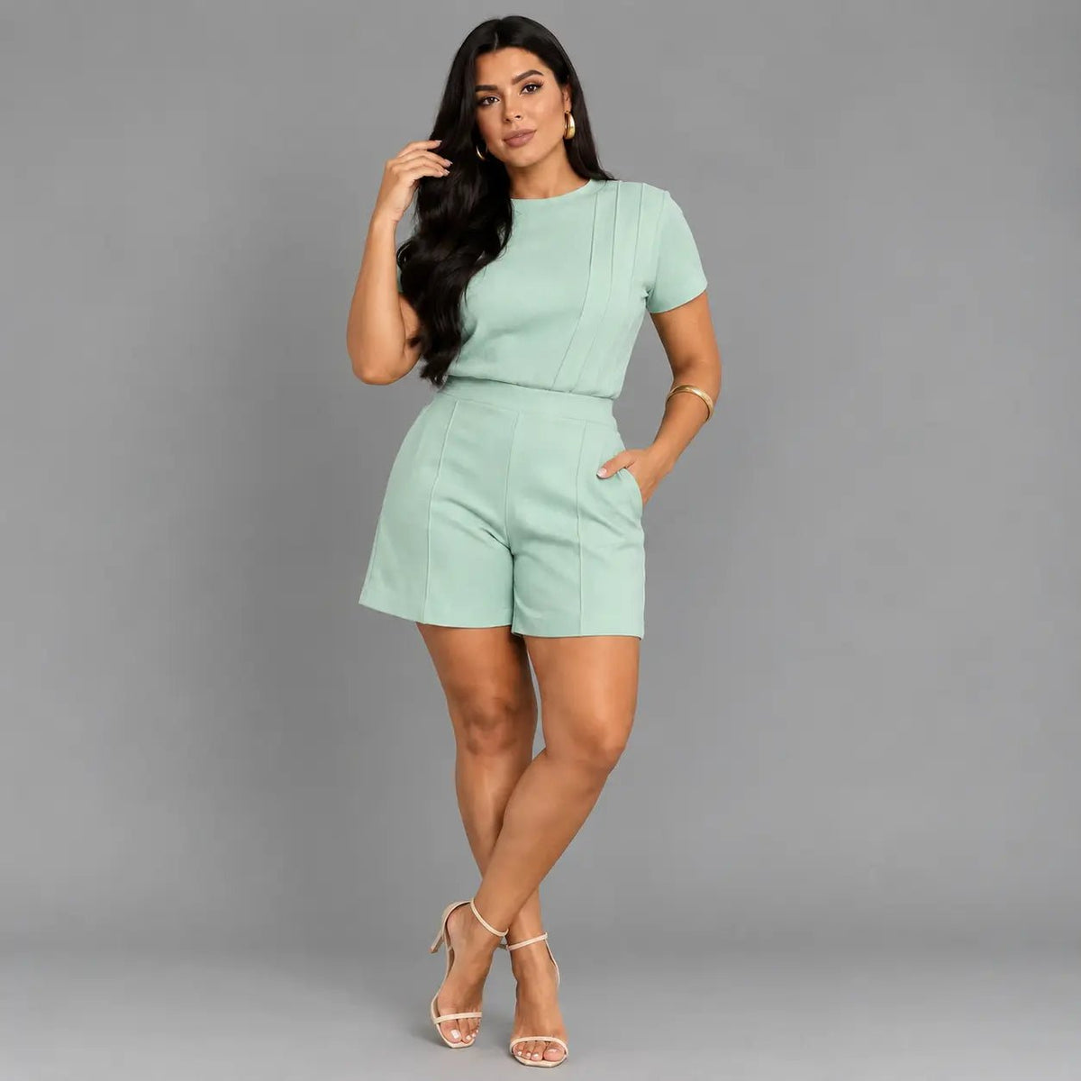 Conjunto Feminino Antonella Blusa + Bermuda | PROMOÇÃO DE PRÉ VERÃO 2026 - VERDE CLARO - P