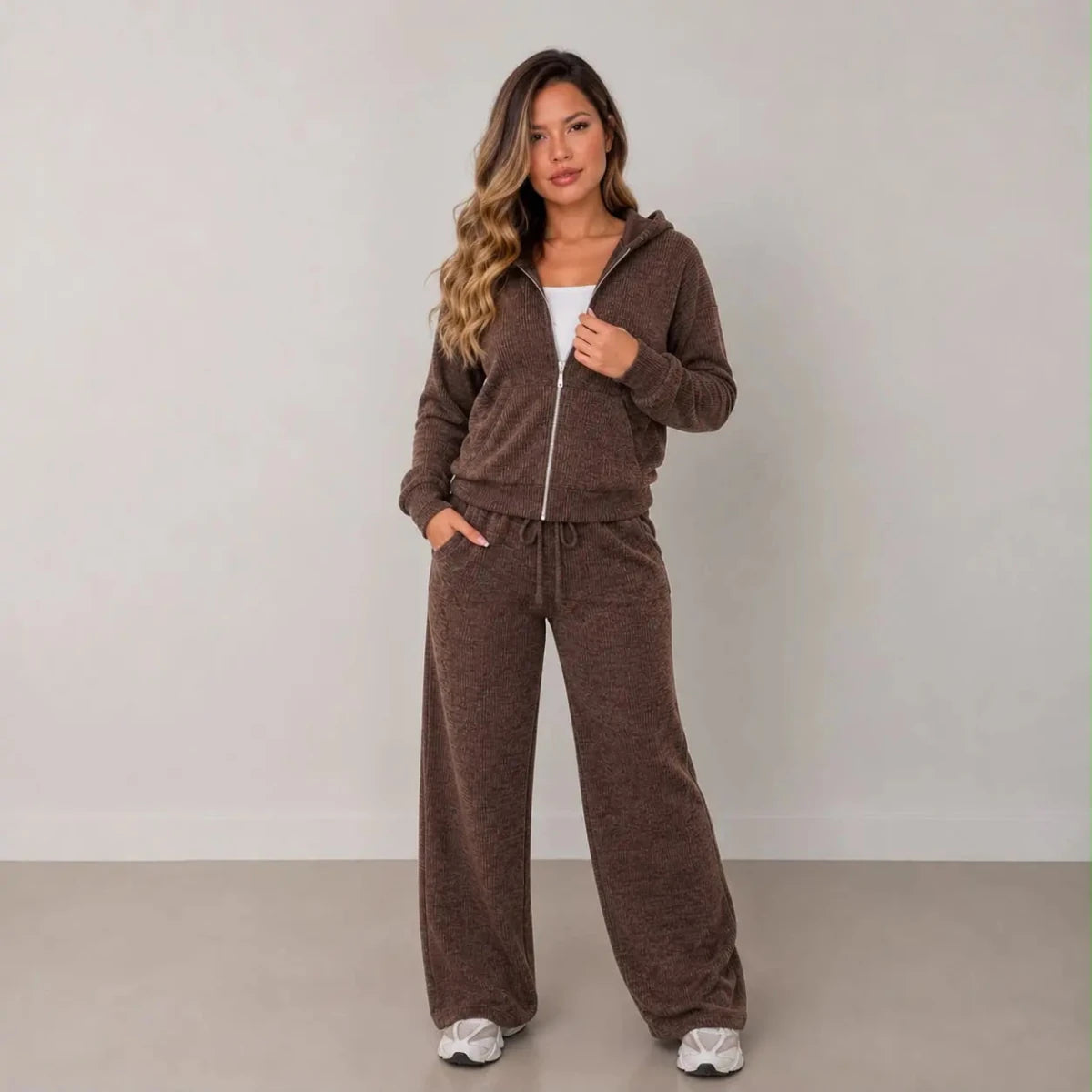 (Kit com 3) Conjunto Feminino em Malha Ribana com Capuz [LIQUIDAÇÃO DE INVERNO] - Tricote Modas